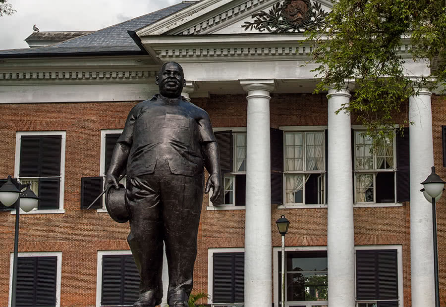 Statue de Johan Adolf Pengel