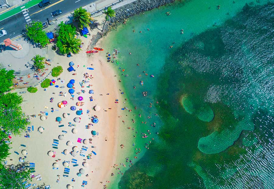 Porto Rico oferece o cenário perfeito, com algumas das praias mais
                        lindas do Caribe.